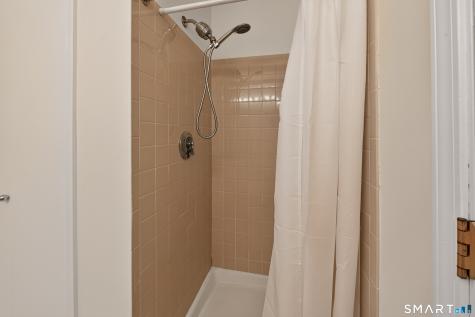 46 Fawn Ridge Lane Wilton CT 06897