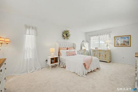 4 Heritage Circle Southbury CT 06488