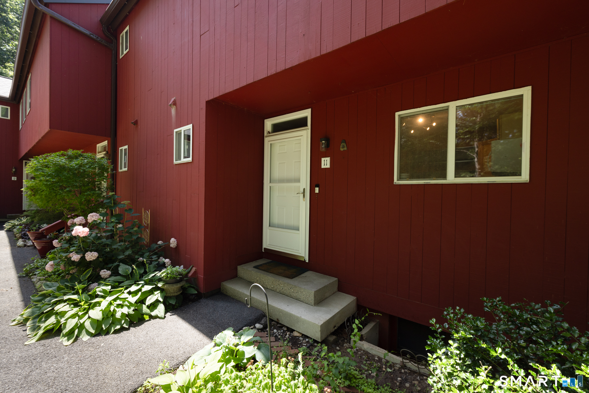 11 Lower Commons Woodbury CT 06798