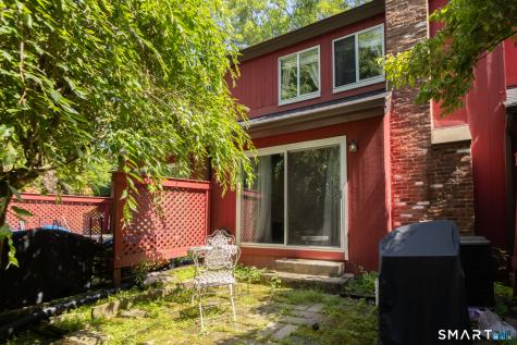 11 Lower Commons Woodbury CT 06798