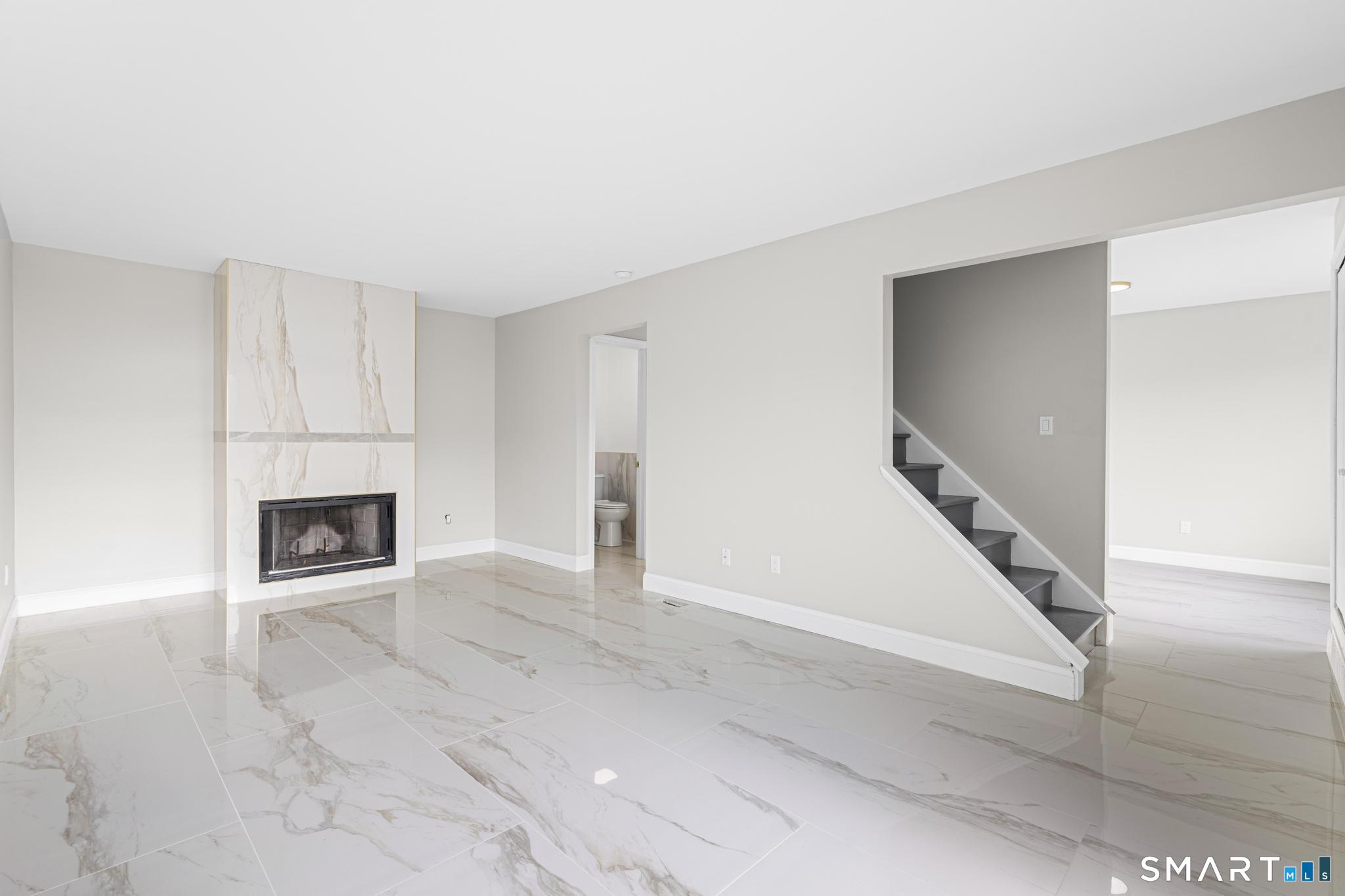 23 Birch Lane East Haven CT 06513
