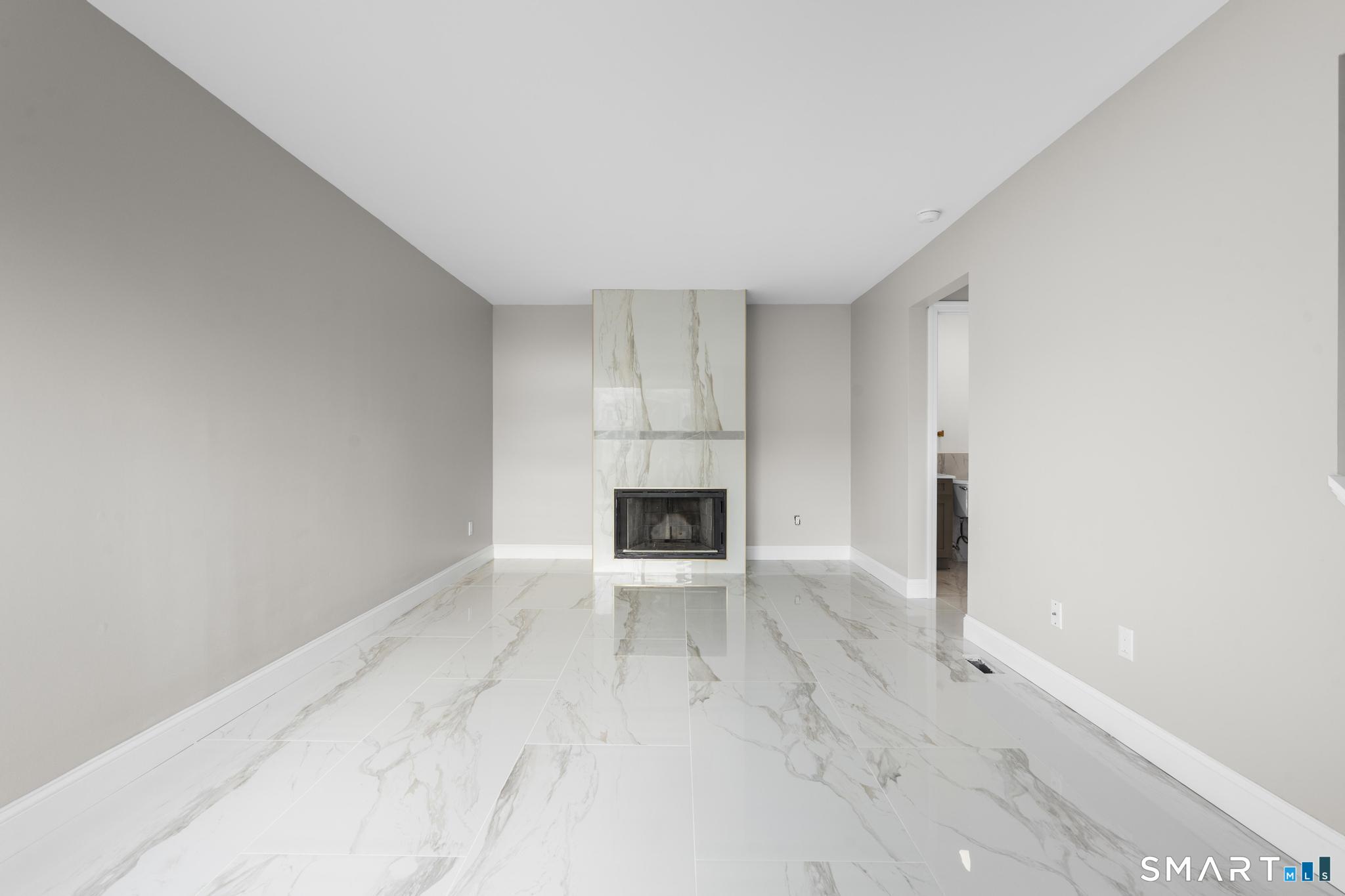 23 Birch Lane East Haven CT 06513