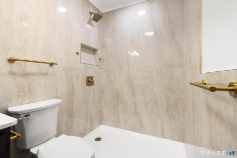 23 Birch Lane East Haven CT 06513