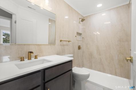 23 Birch Lane East Haven CT 06513