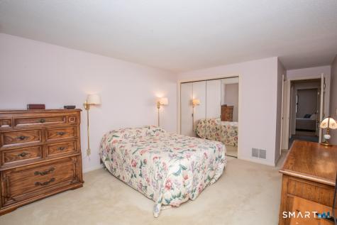 1301 Metacomet Drive Meriden CT 06450