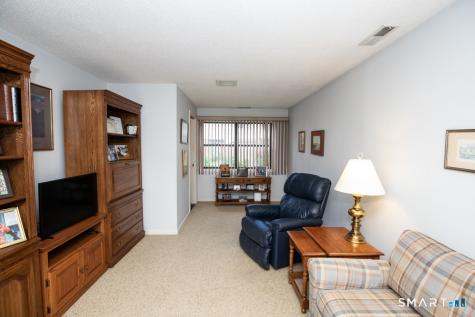 1301 Metacomet Drive Meriden CT 06450