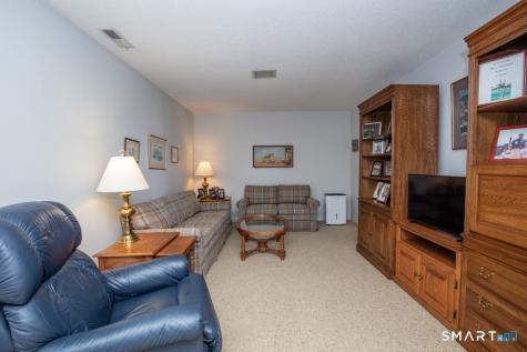 1301 Metacomet Drive Meriden CT 06450