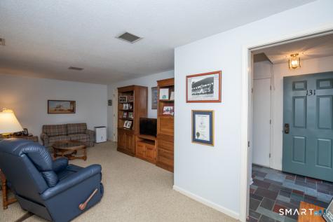 1301 Metacomet Drive Meriden CT 06450
