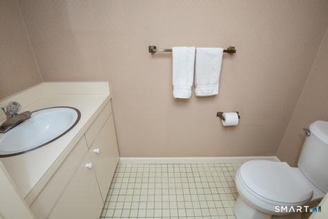1301 Metacomet Drive Meriden CT 06450