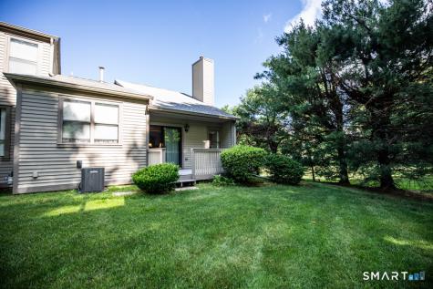 1301 Metacomet Drive Meriden CT 06450