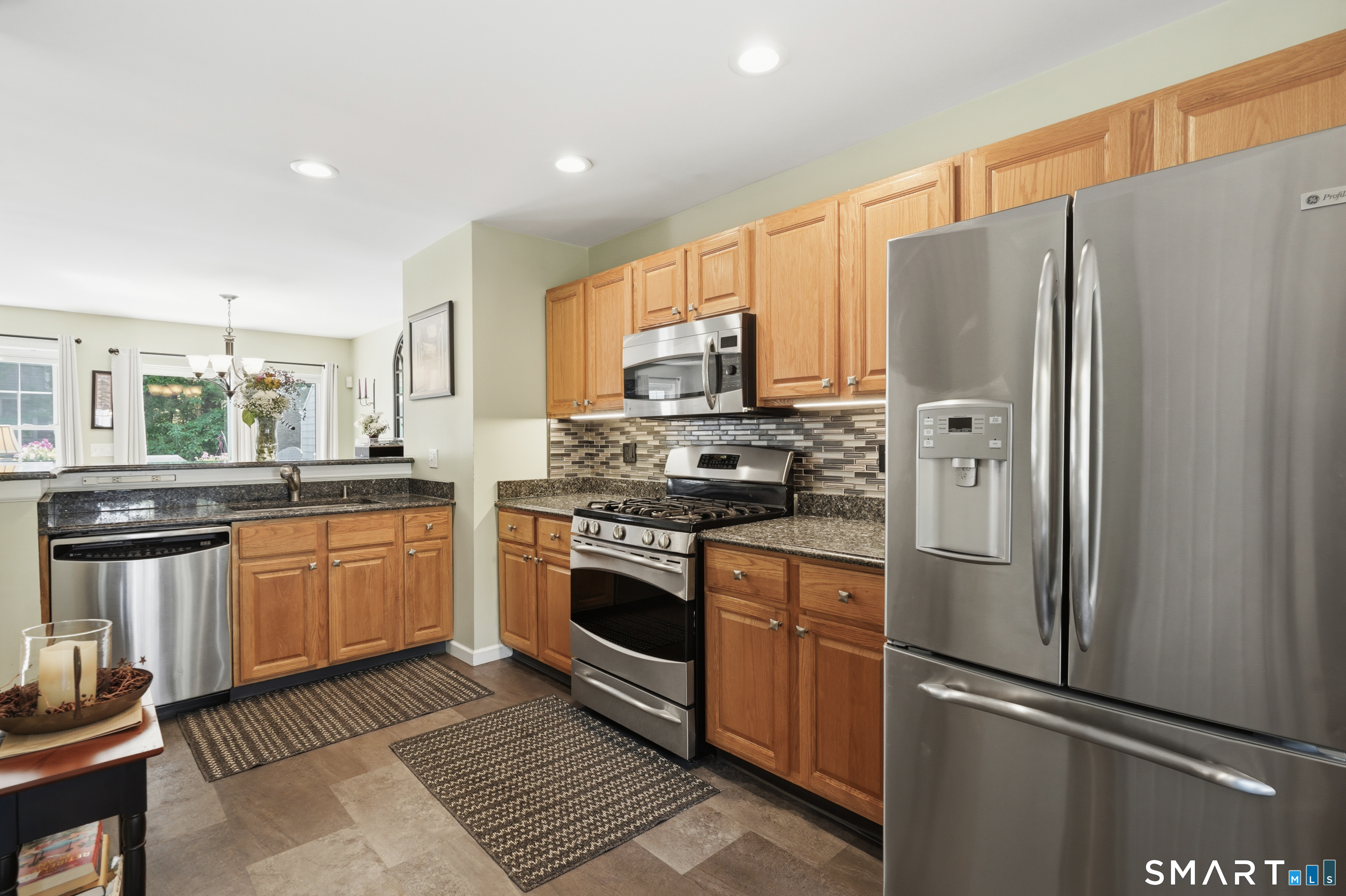 1006 Hancock Drive Danbury CT 06811