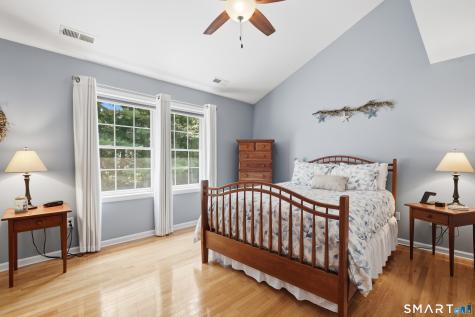 1006 Hancock Drive Danbury CT 06811