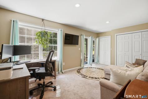 1006 Hancock Drive Danbury CT 06811