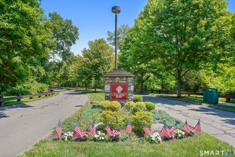 1006 Hancock Drive Danbury CT 06811
