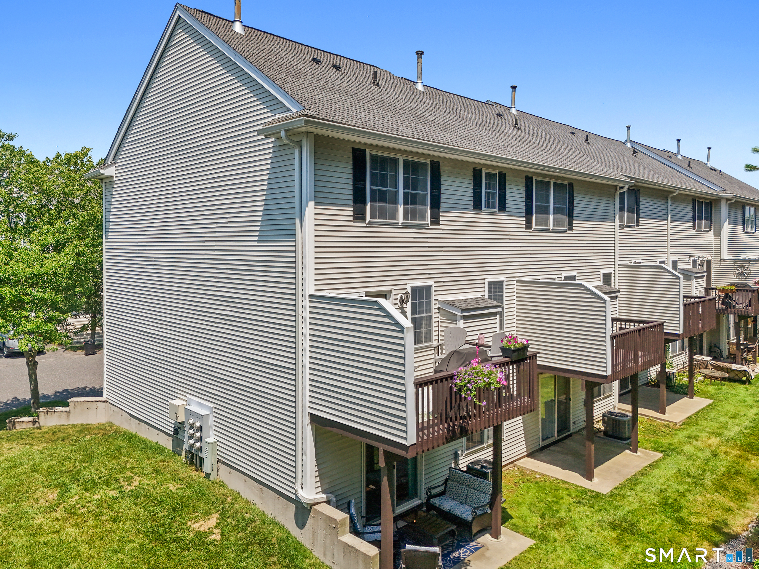 1006 Hancock Drive Danbury CT 06811