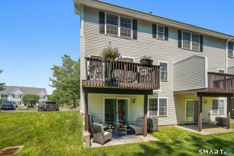 1006 Hancock Drive Danbury CT 06811