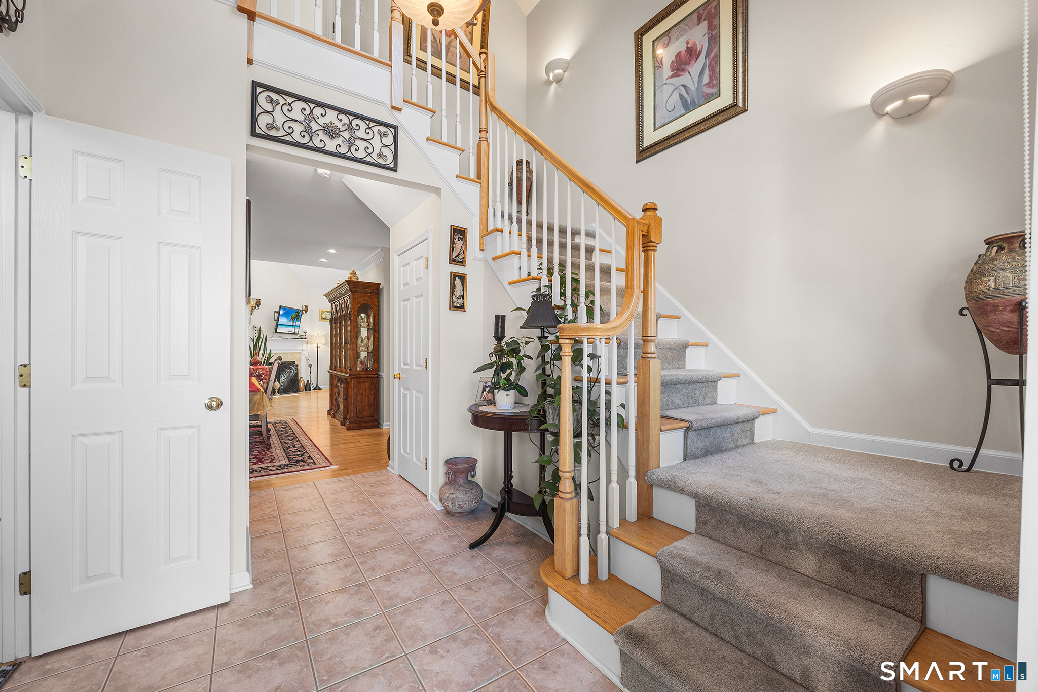 73 Summerfield Gardens Shelton CT 06484