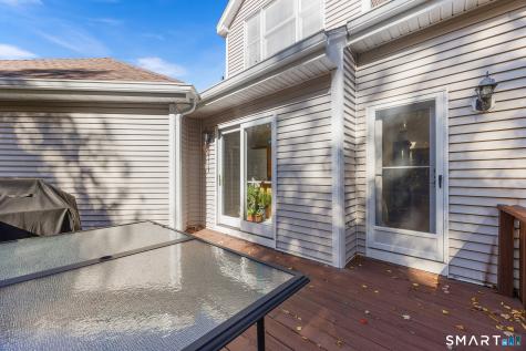 73 Summerfield Gardens Shelton CT 06484