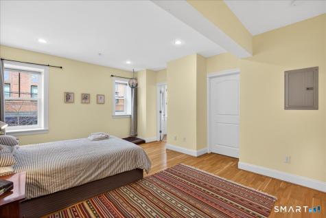629 Chapel Street New Haven CT 06511