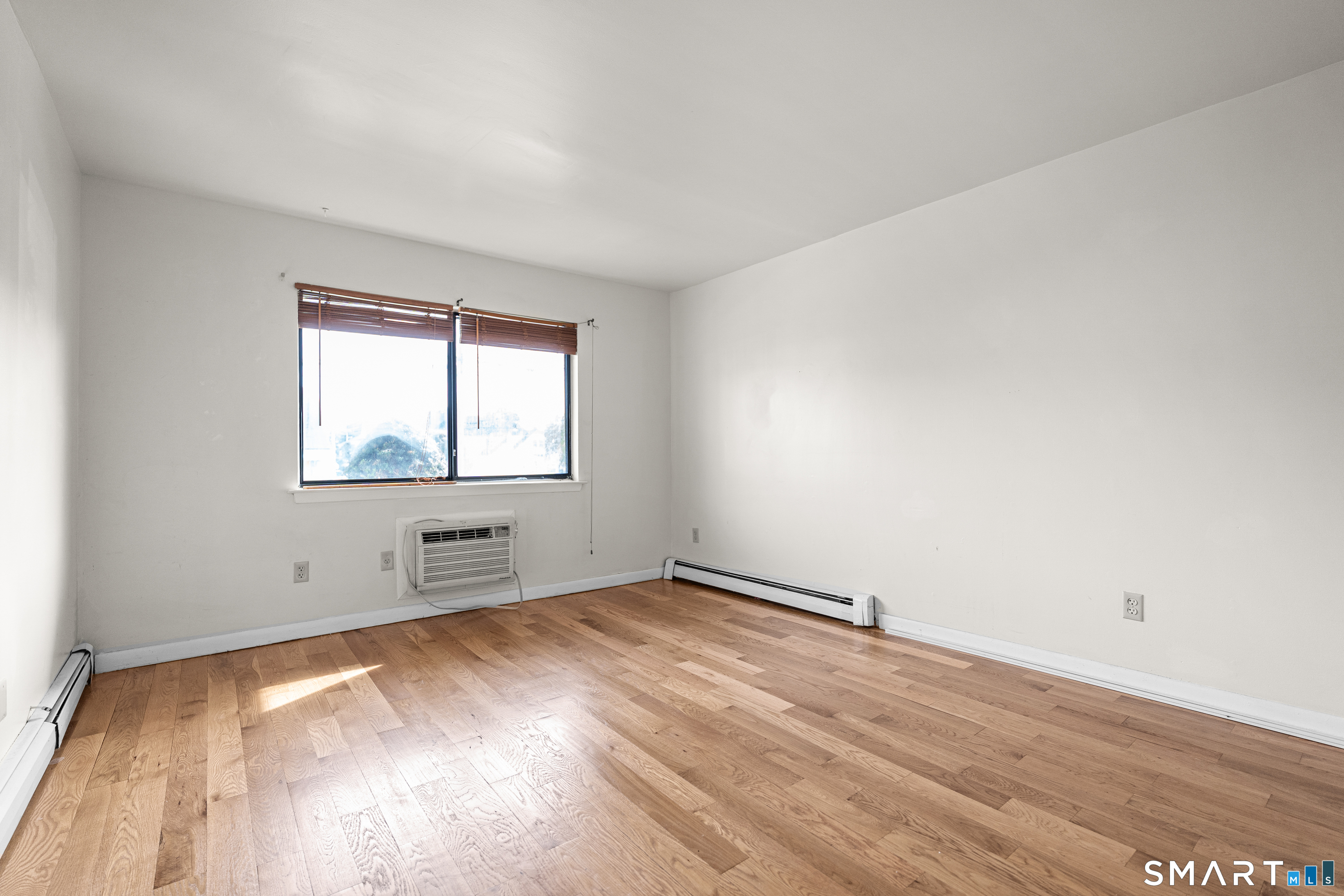 252 Harlem Avenue Bridgeport CT 06606