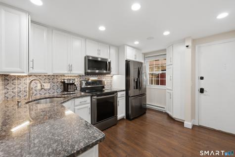 27 Rising Trail Court Middletown CT 06457