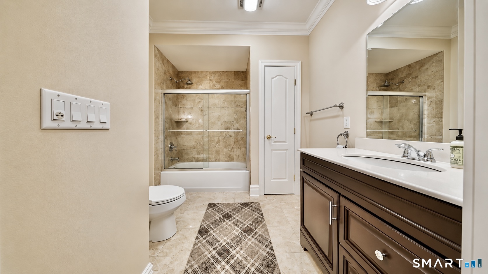 32 Shipyard Lane Milford CT 06460