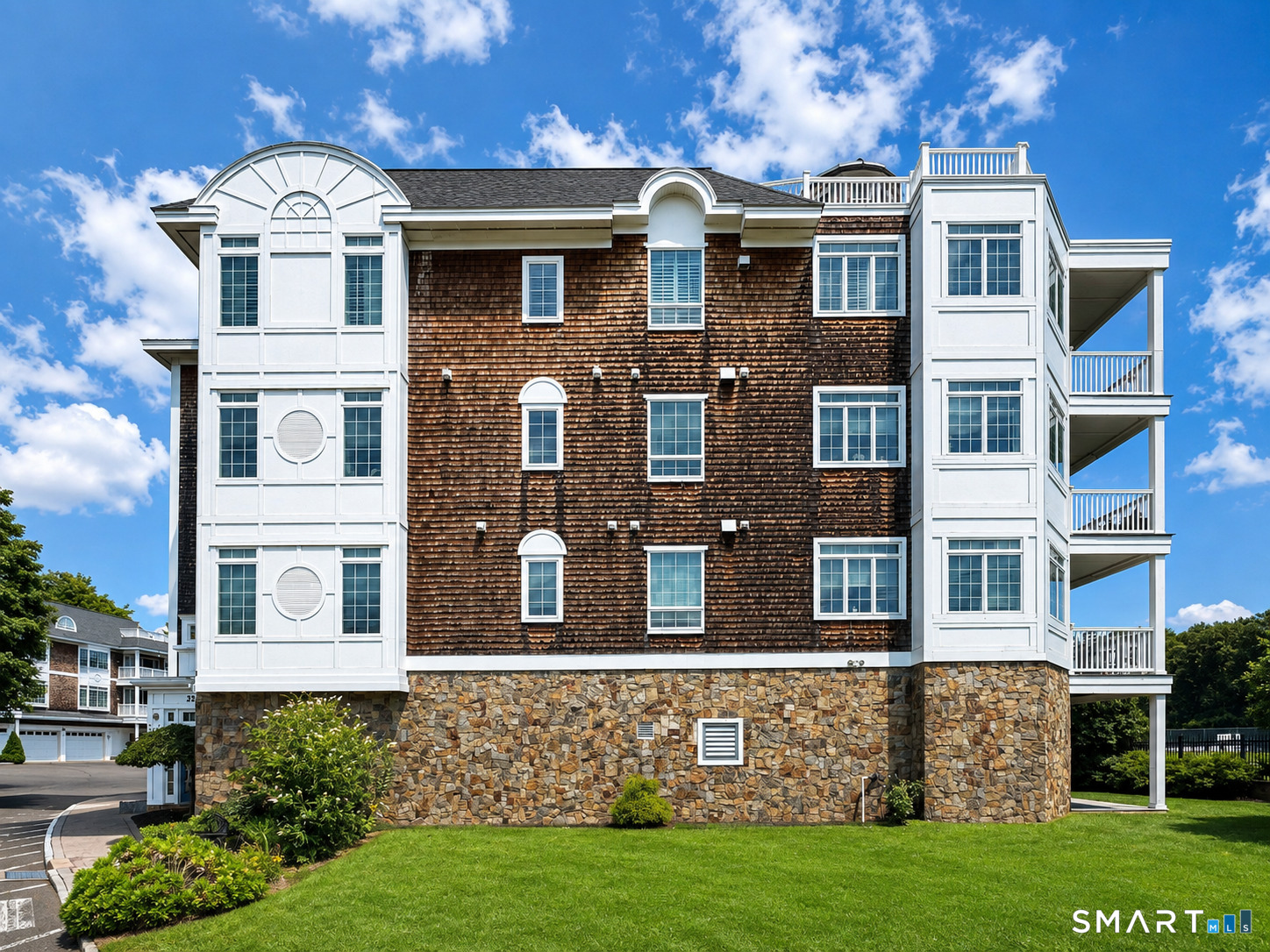 32 Shipyard Lane Milford CT 06460