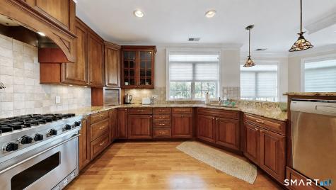 32 Shipyard Lane Milford CT 06460