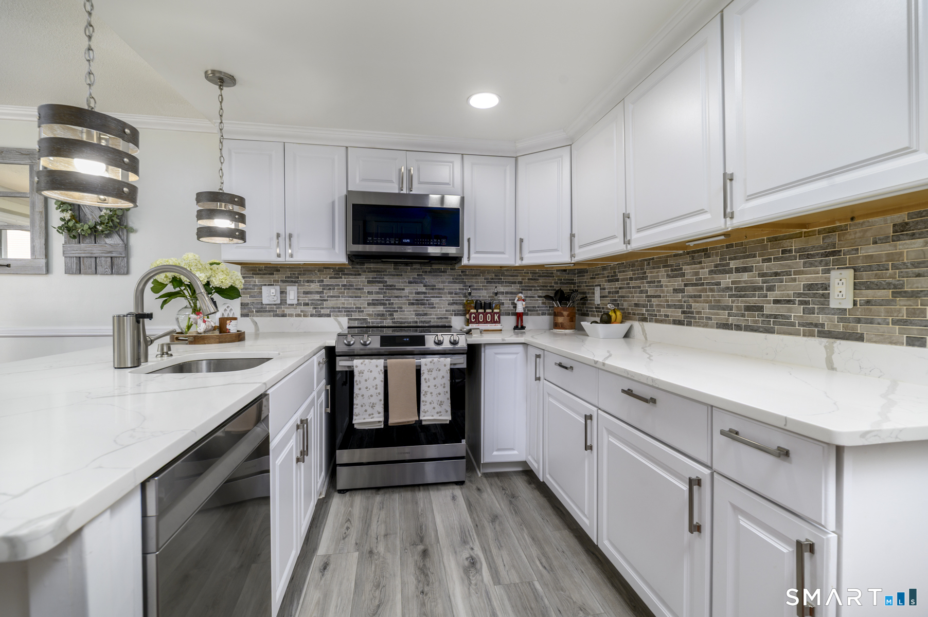 58 Patricia Road Bridgeport CT 06606