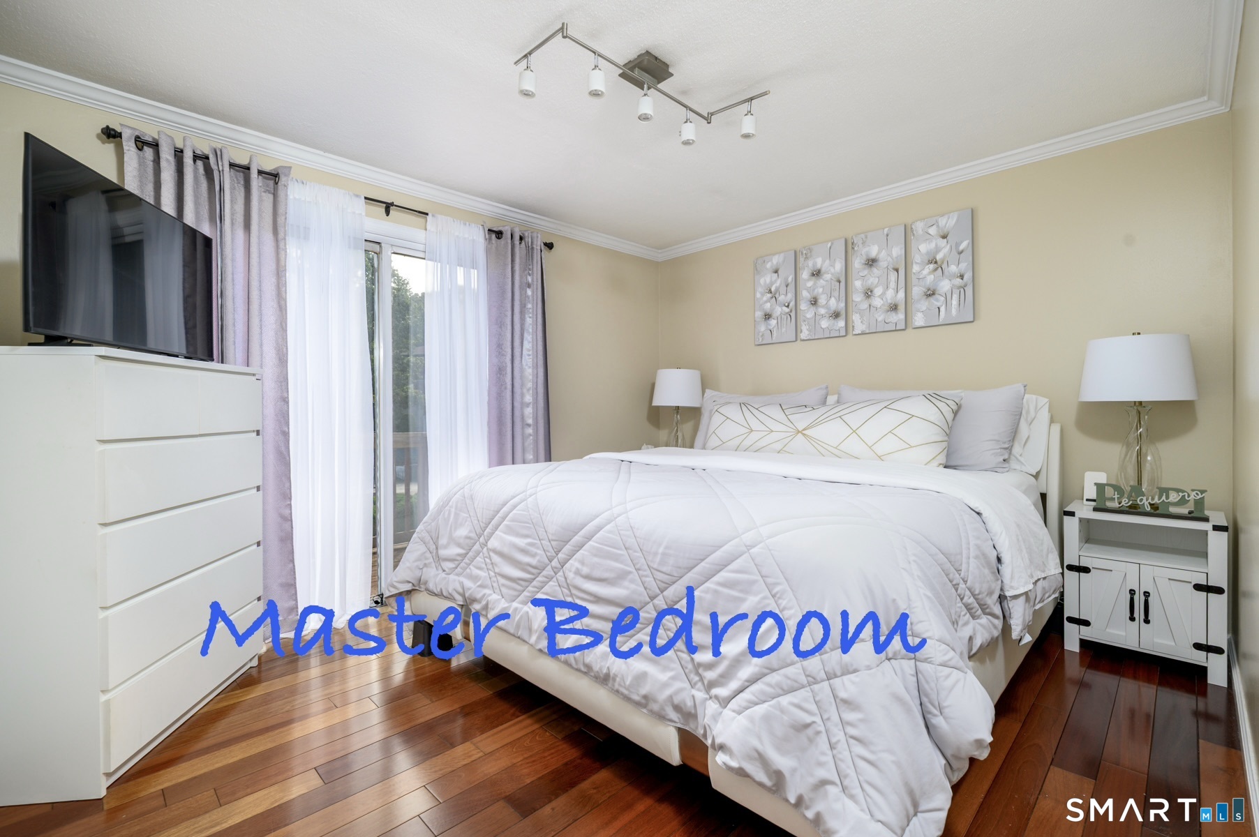 58 Patricia Road Bridgeport CT 06606