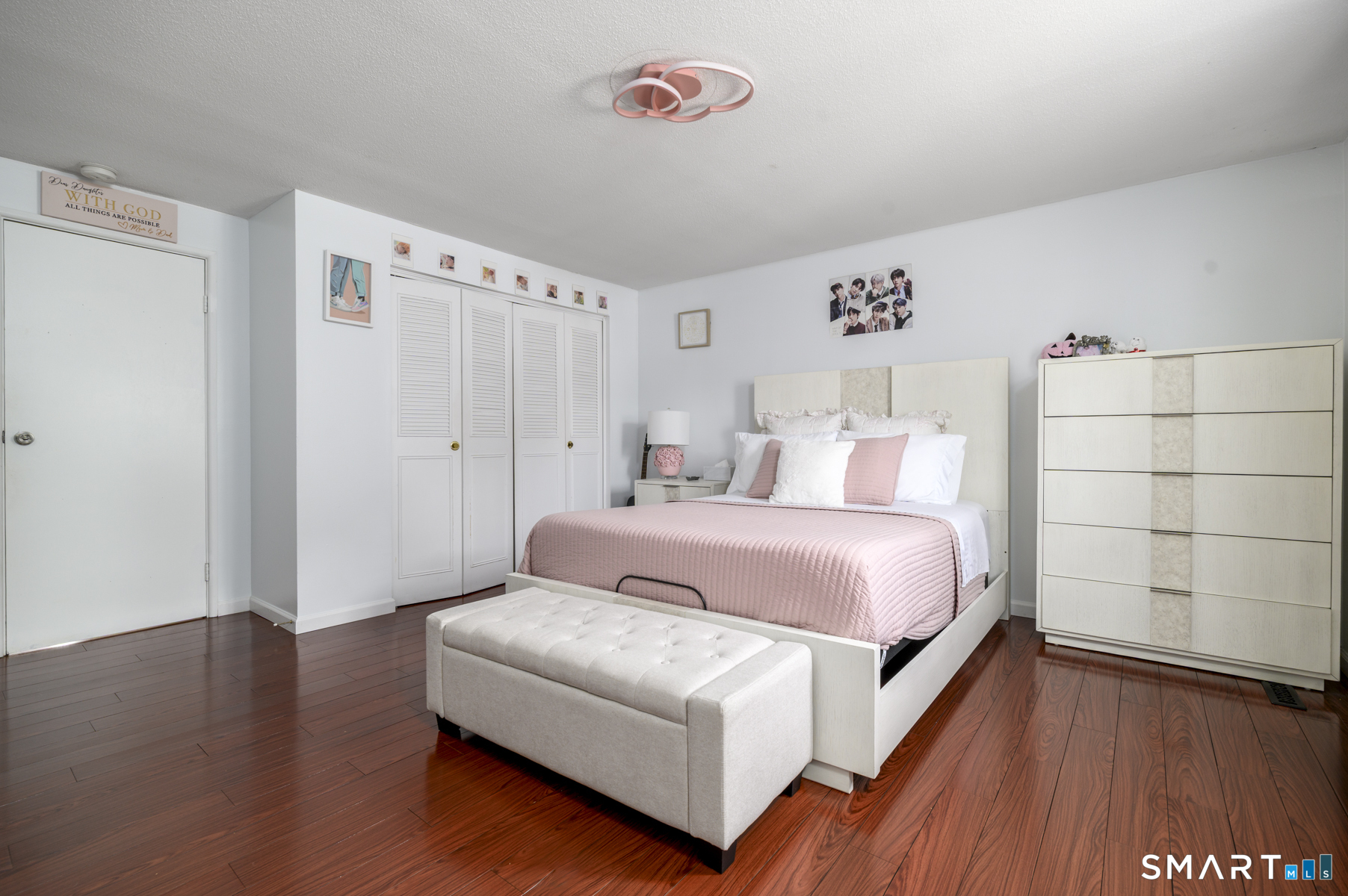 58 Patricia Road Bridgeport CT 06606