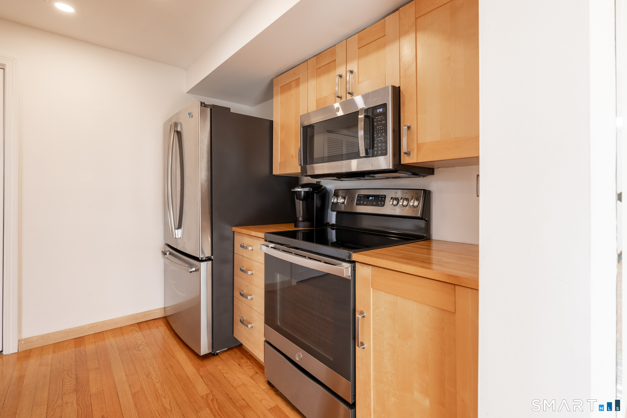108 Sandpiper Crescent Milford CT 06460