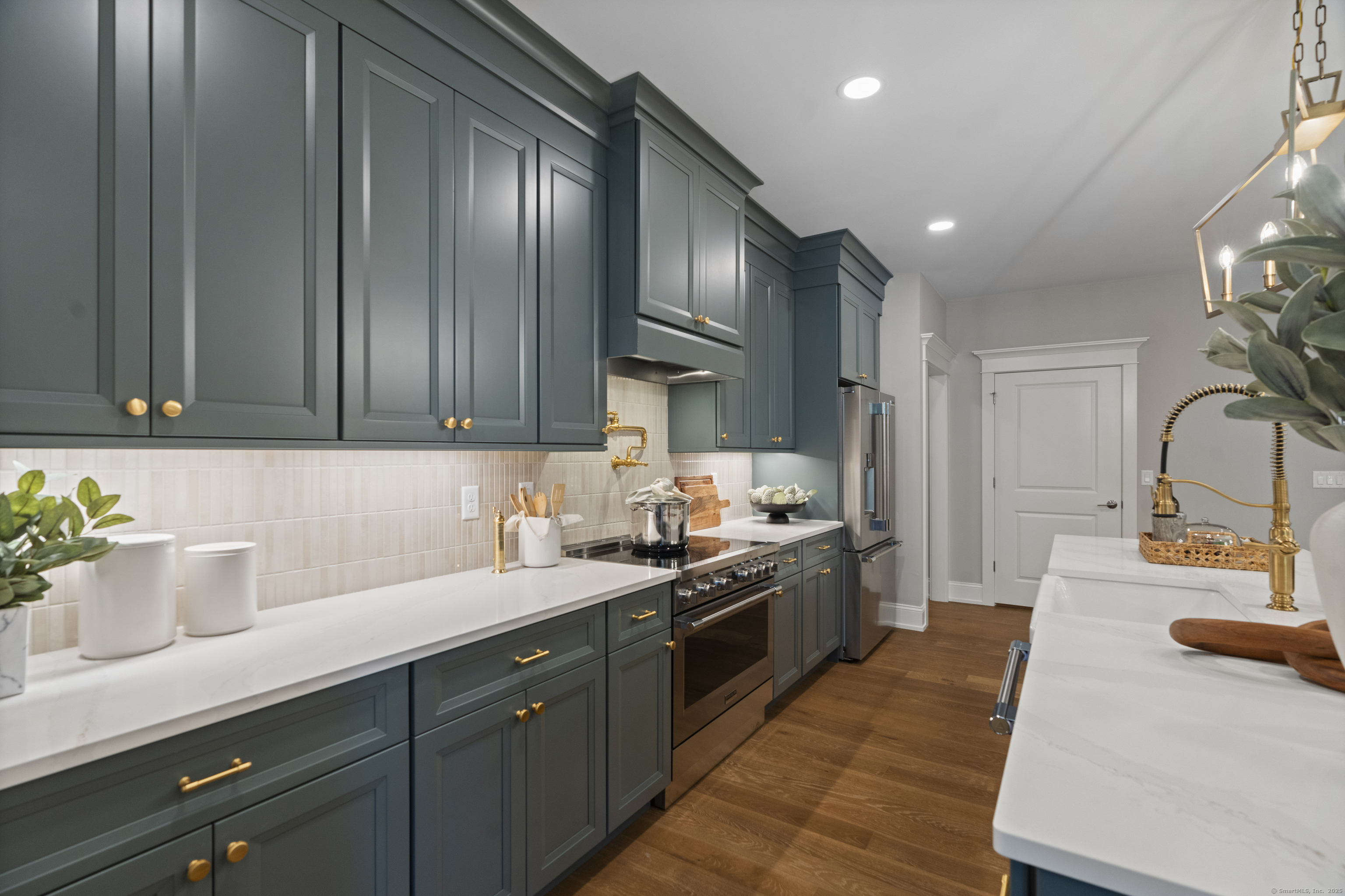 1119 St Andrews Drive Oxford CT 06478