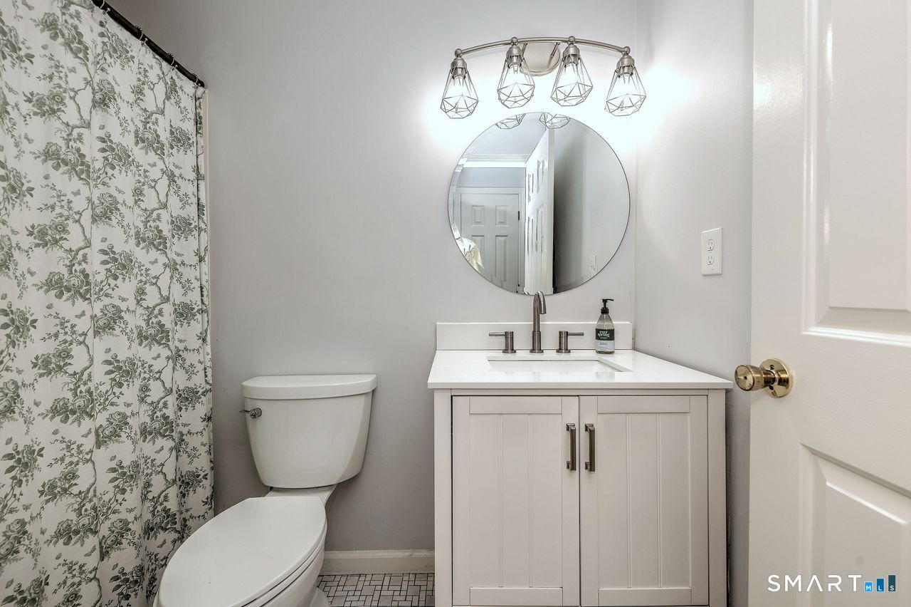 196 New Haven Avenue Derby CT 06418