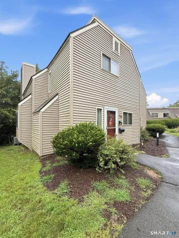129 Library Lane Simsbury CT 06070