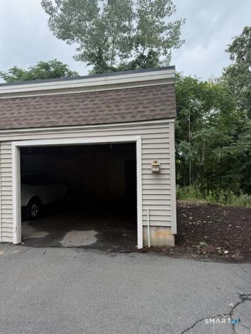 129 Library Lane Simsbury CT 06070