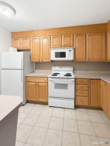 129 Library Lane Simsbury CT 06070