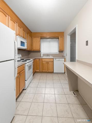129 Library Lane Simsbury CT 06070
