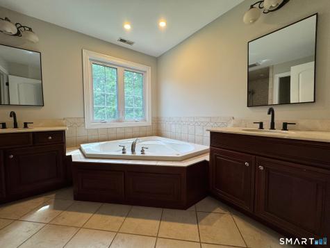 30 Castlewood Drive Monroe CT 06468