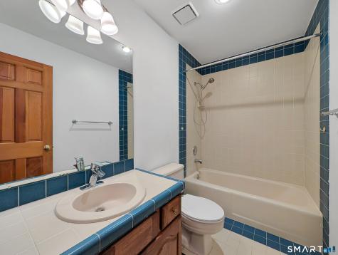 43 Woodbury Hill Woodbury CT 06798