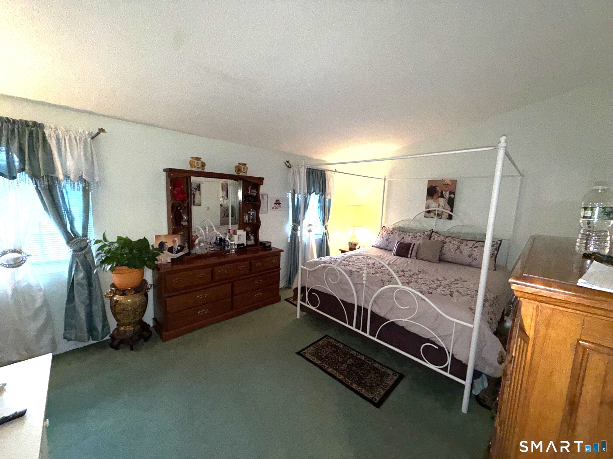 3269 East Main Street Waterbury CT 06705