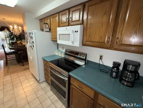 3269 East Main Street Waterbury CT 06705