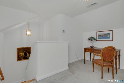 9 Pear Orchard Road Portland CT 06480