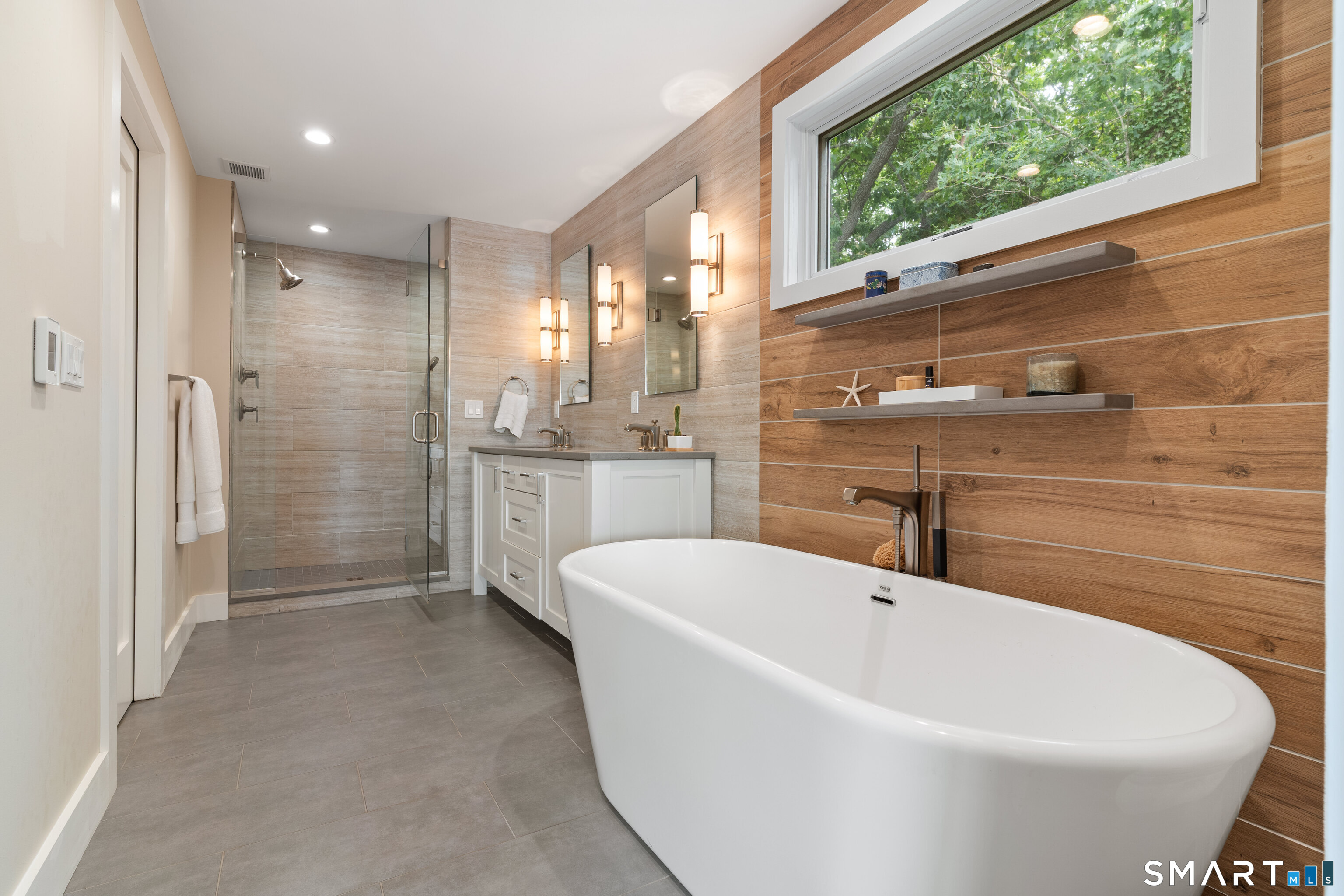 39 Castle Rock Street Branford CT 06405