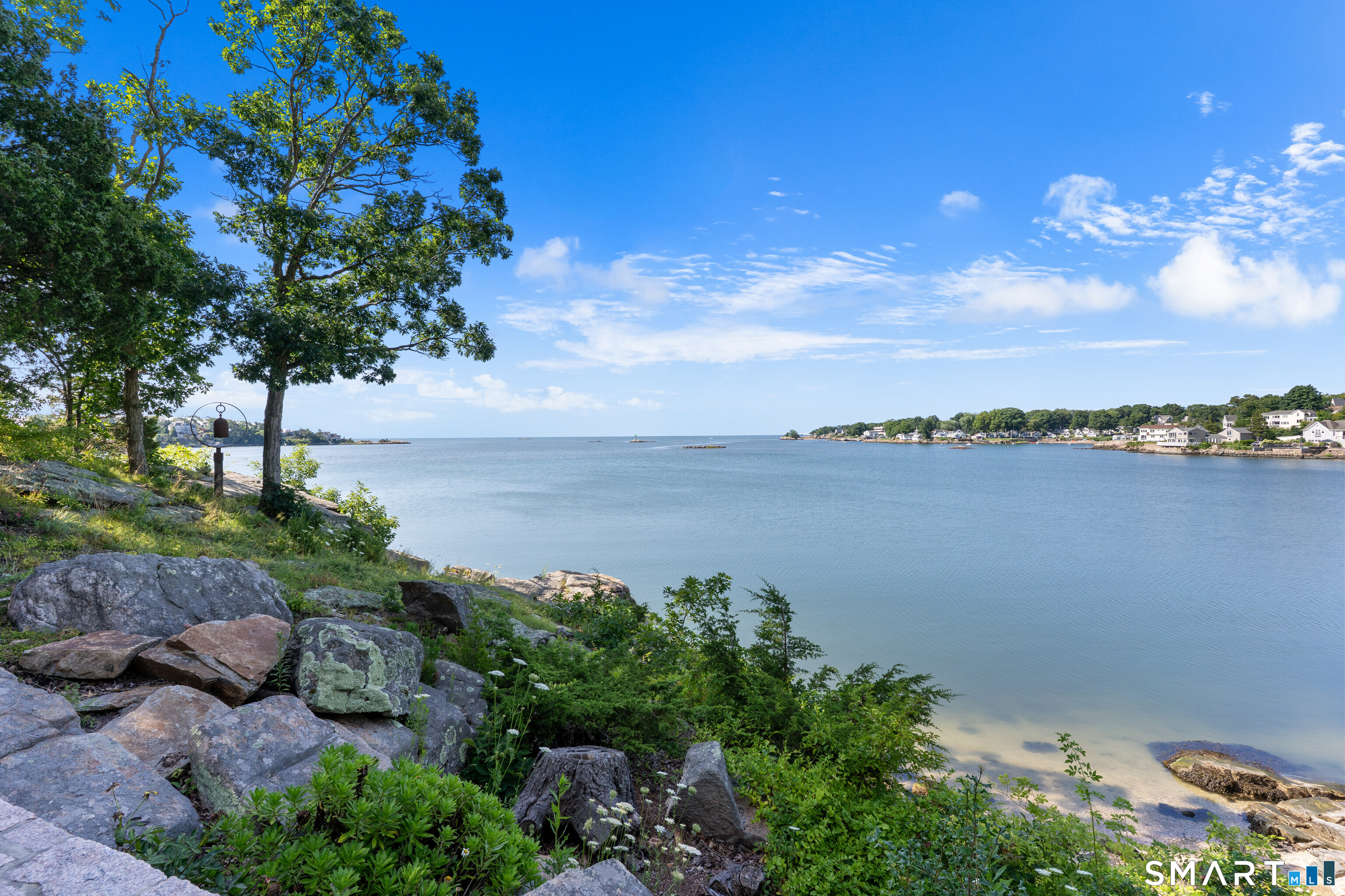 39 Castle Rock Street Branford CT 06405