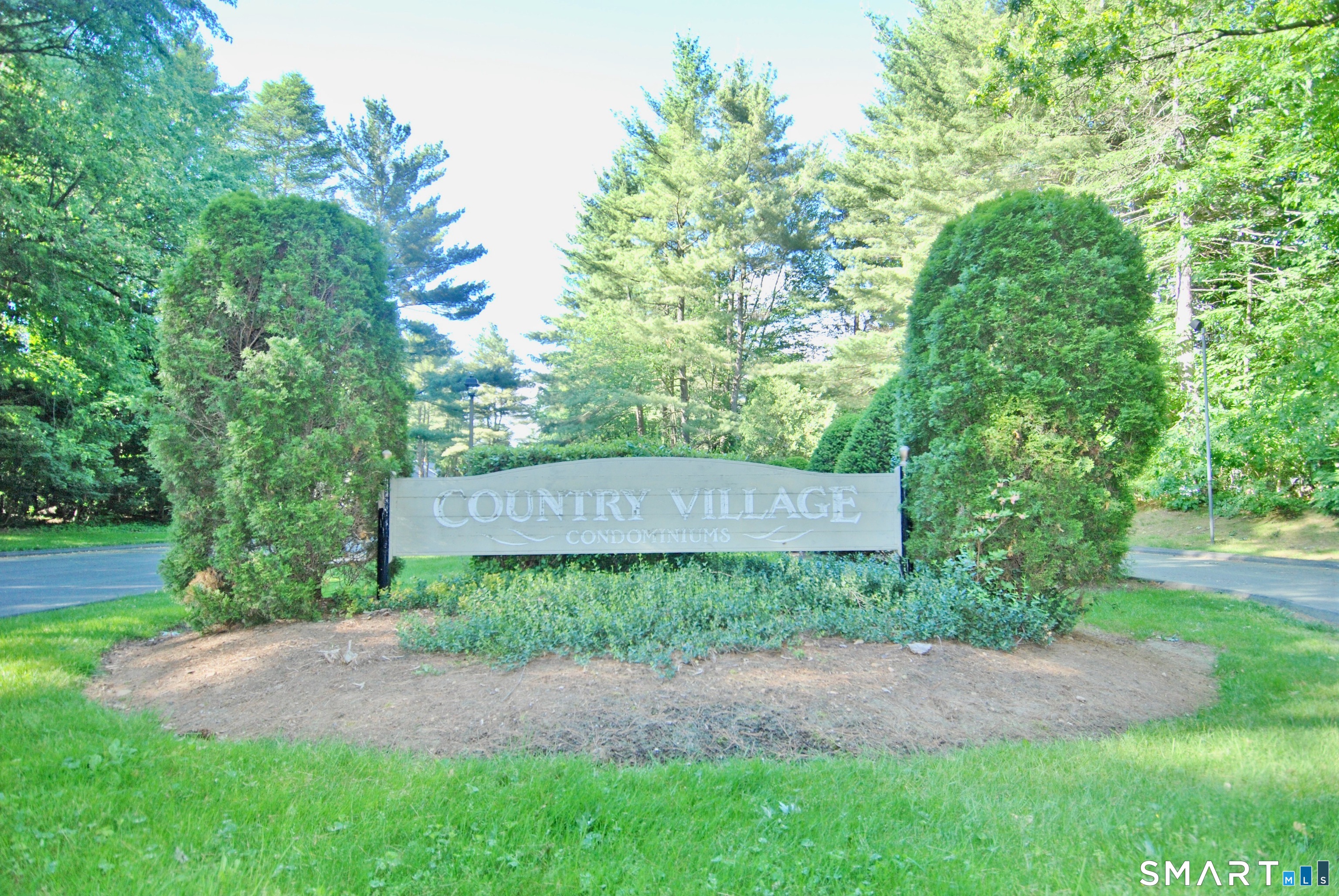 109 Greens Loop Cheshire CT 06410