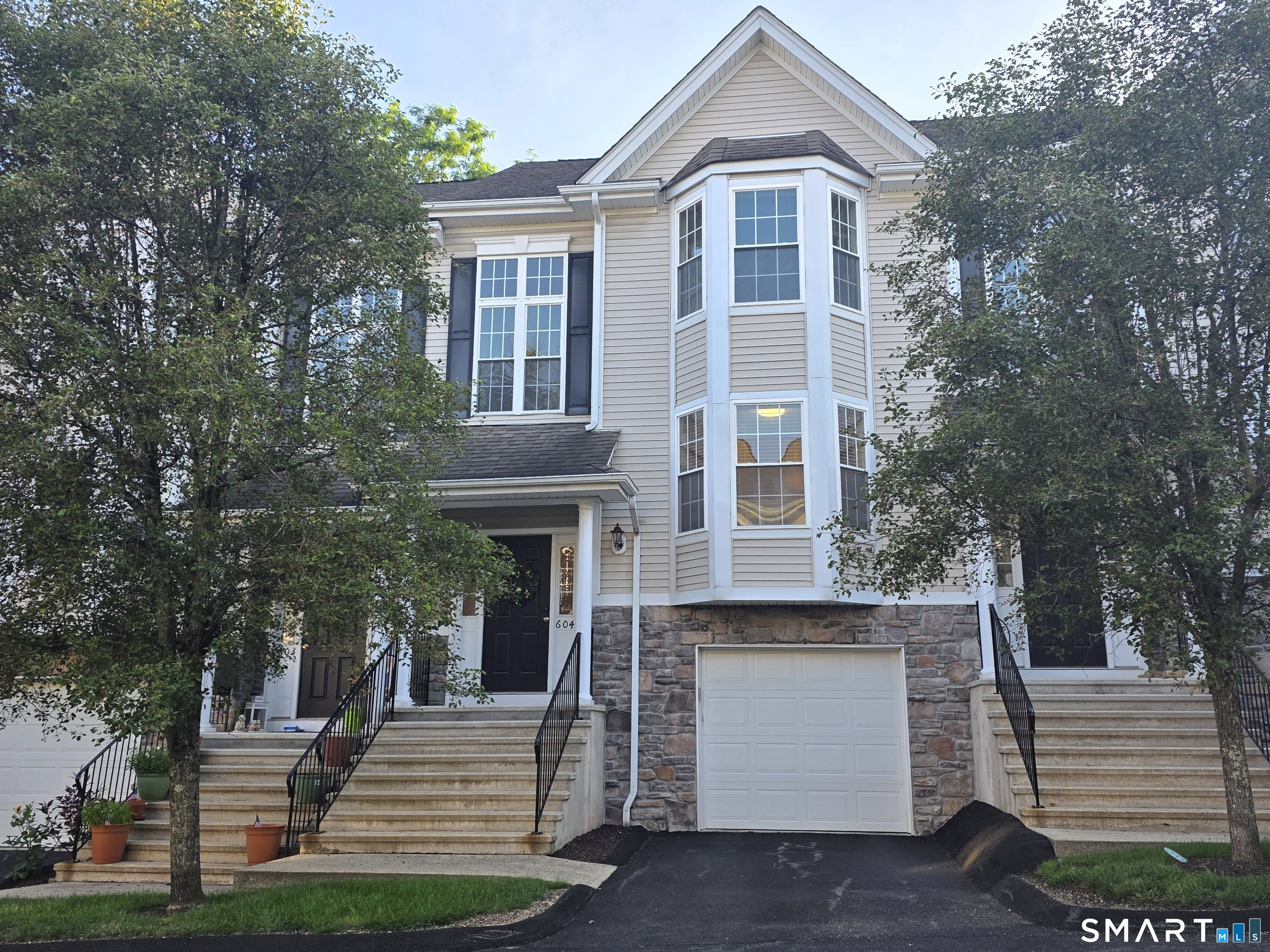 604 Sienna Drive Danbury CT 06810
