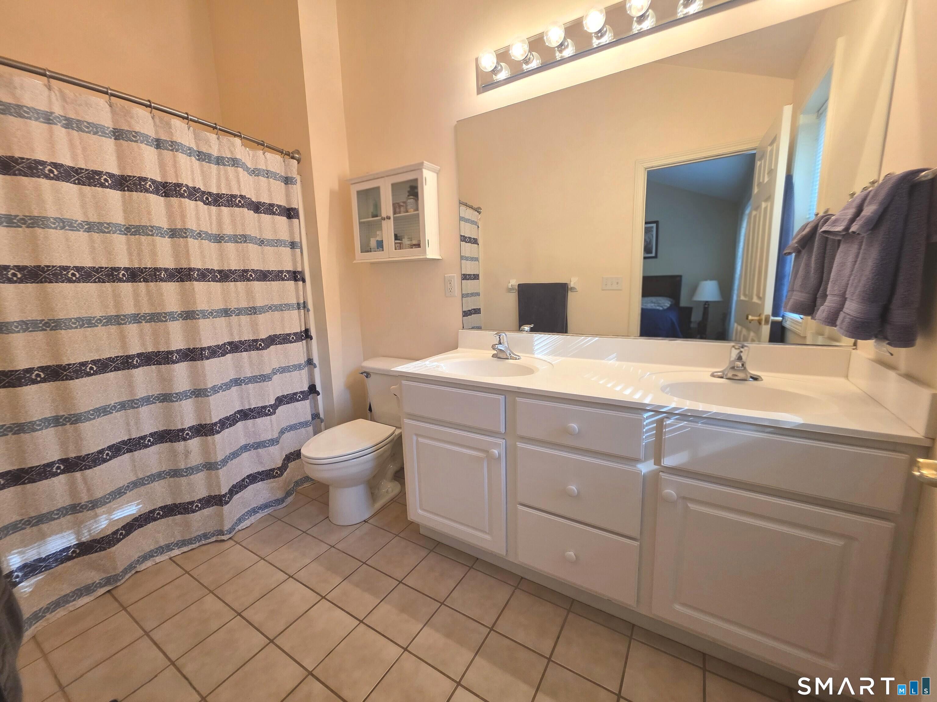 604 Sienna Drive Danbury CT 06810