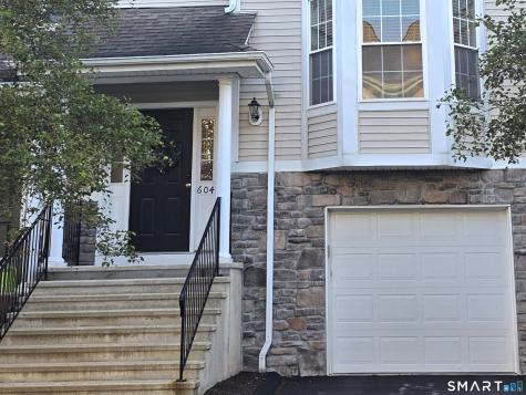 604 Sienna Drive Danbury CT 06810