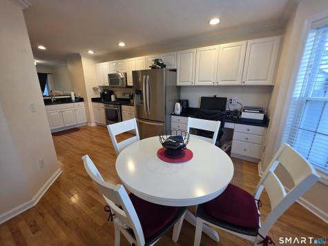 604 Sienna Drive Danbury CT 06810
